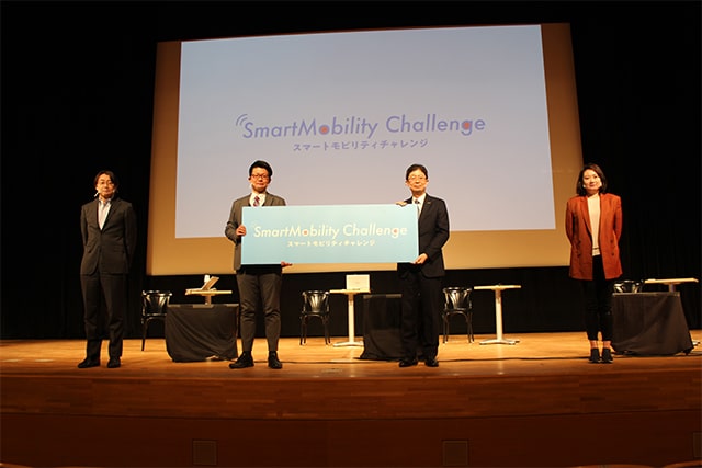 トークセッション③のメンバーで記念撮影