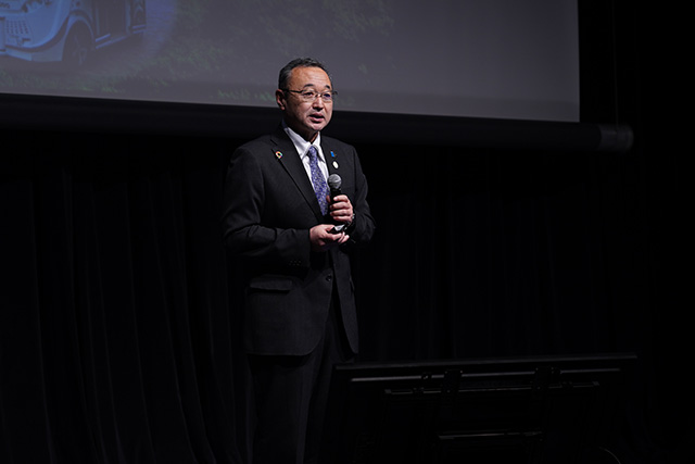 佐渡市 渡辺竜五市長